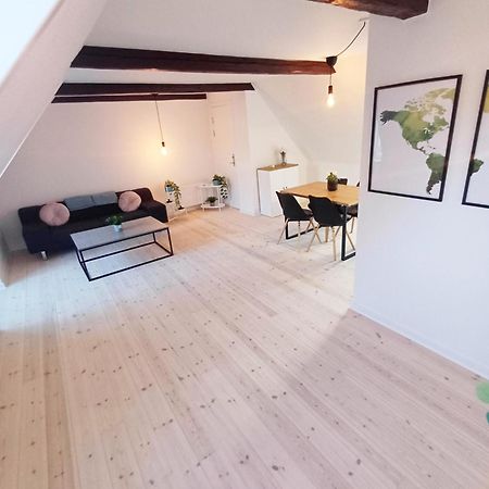 Beautiful Double Room In The Center Of City Randers Exterior photo