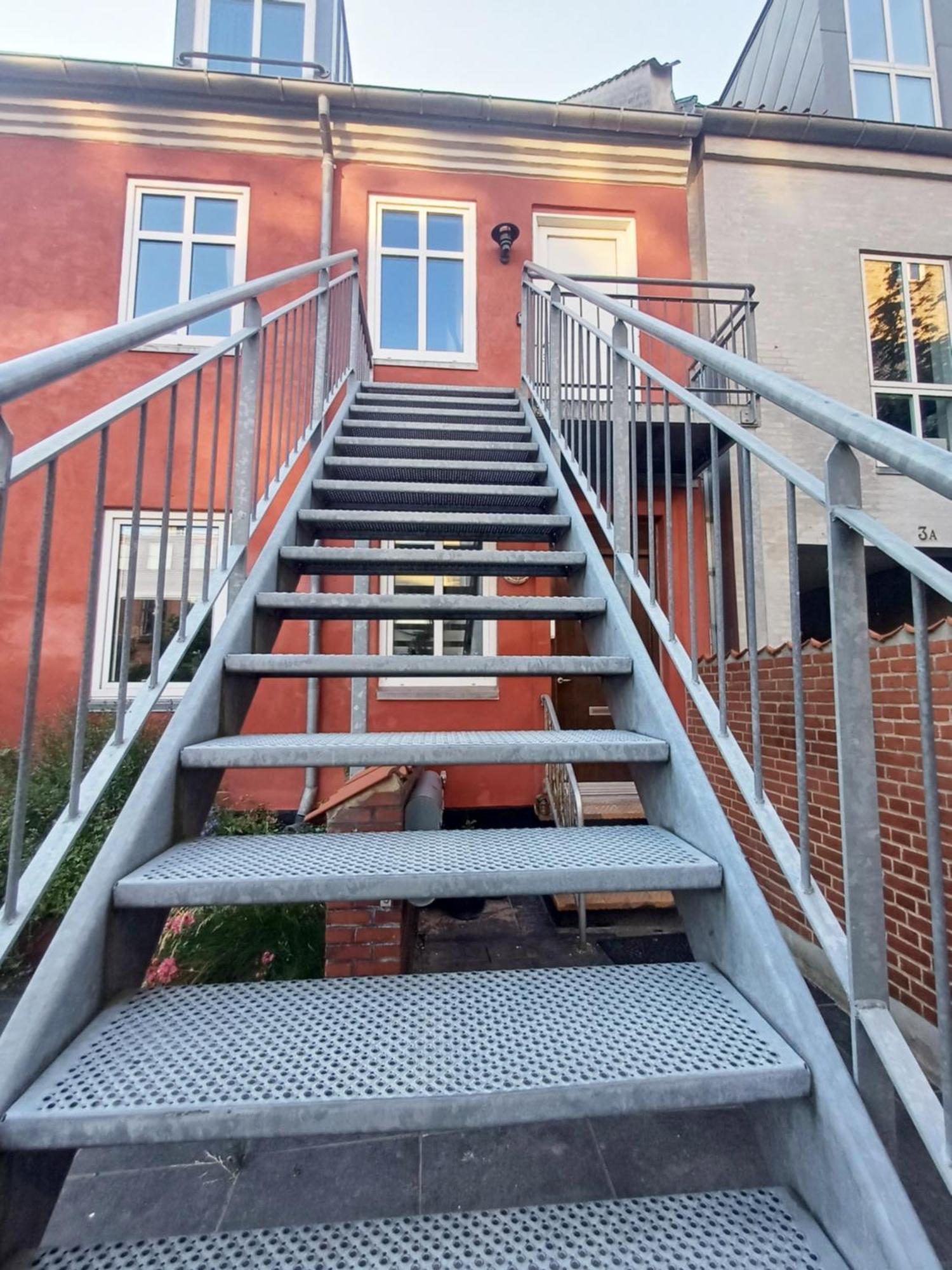 Beautiful Double Room In The Center Of City Randers Exterior photo